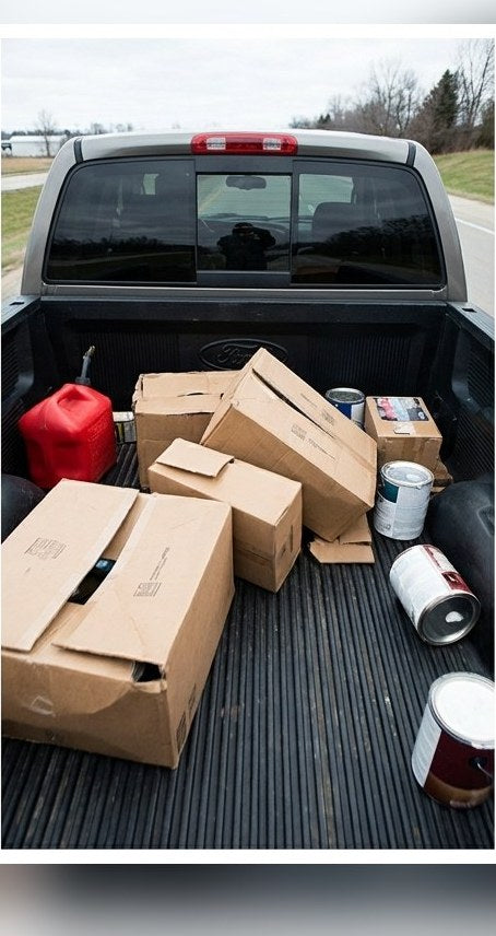 Loose cargo shifting around the bed